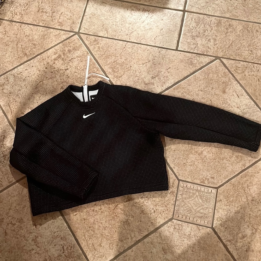 Nike Sportswear Tech Long Sleeve Top